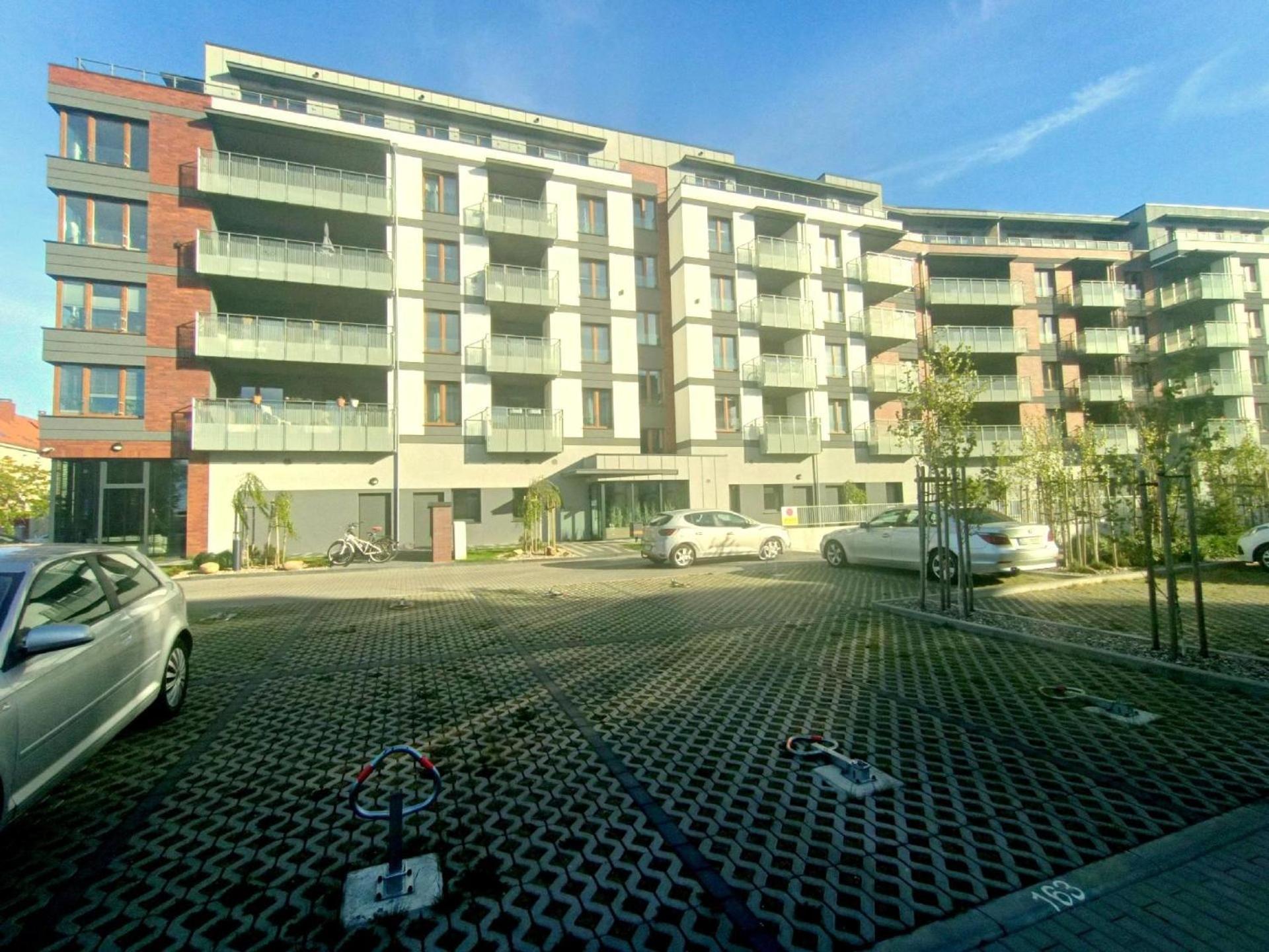 Apartment Brandneue In Mit Garten *